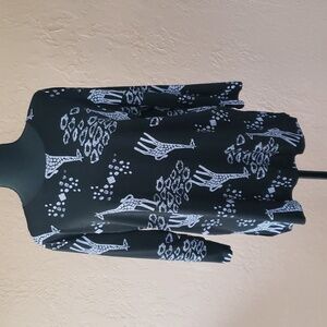 Impressions Lifestyle Blouse Giraffe Print 3/4 Sleeves Black Size Large
